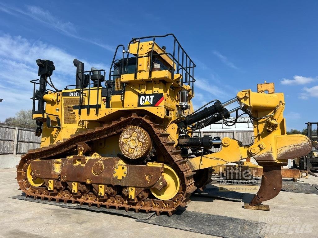 CAT D 10 T 2 Buldooserid