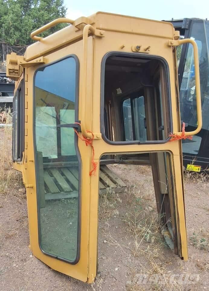 CAT D 8 R Buldooserid