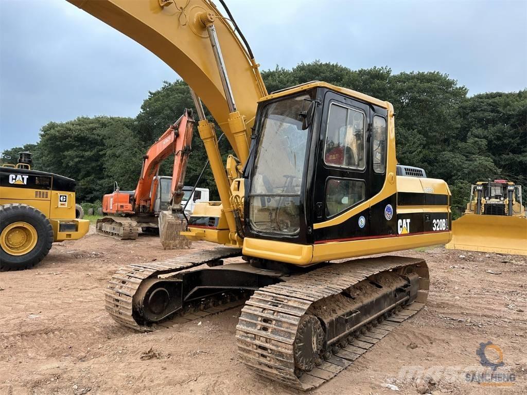 CAT 320 B L Roomikekskavaatorid