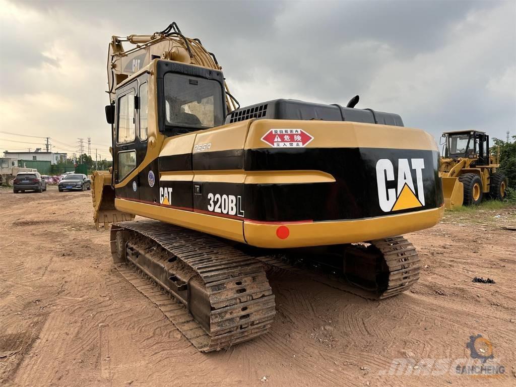 CAT 320 B L Roomikekskavaatorid