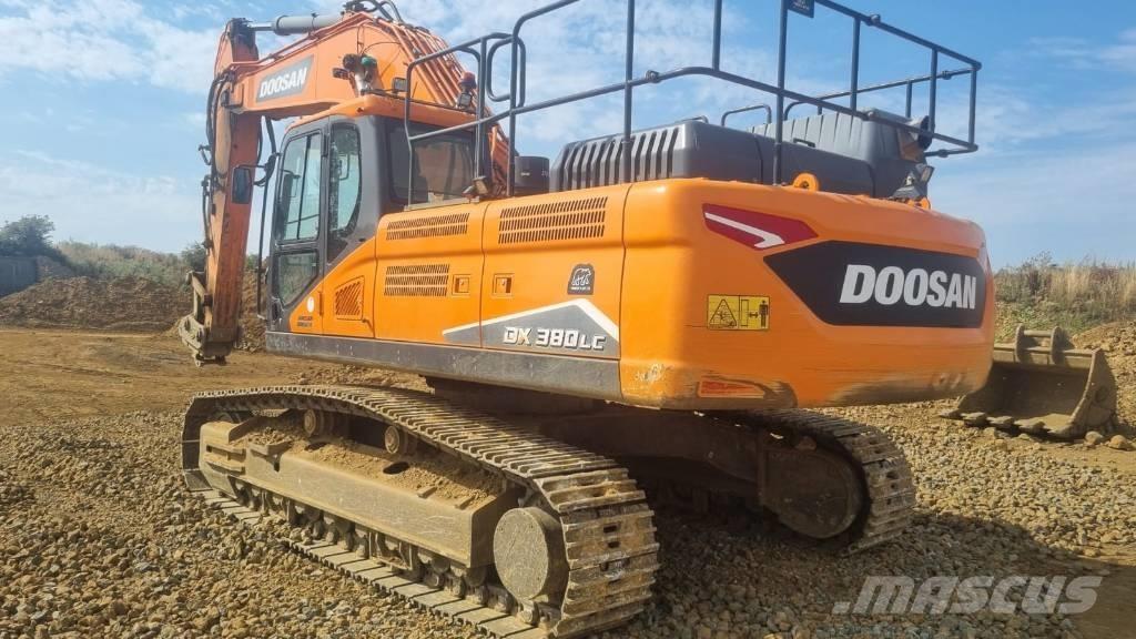 Doosan DX 380 LC - 7 Roomikekskavaatorid