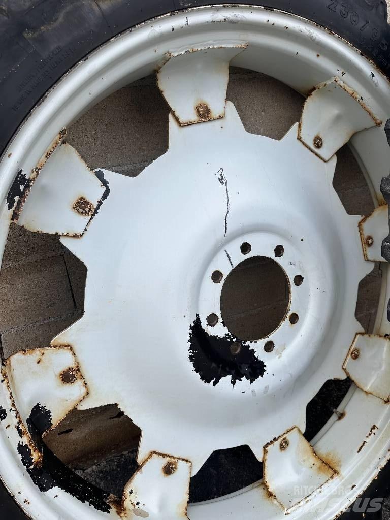 Kleber 230/95R48 Rehvid, rattad ja veljed