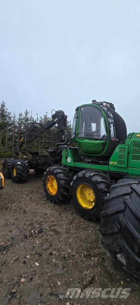 John Deere 1210 E Forwarderid