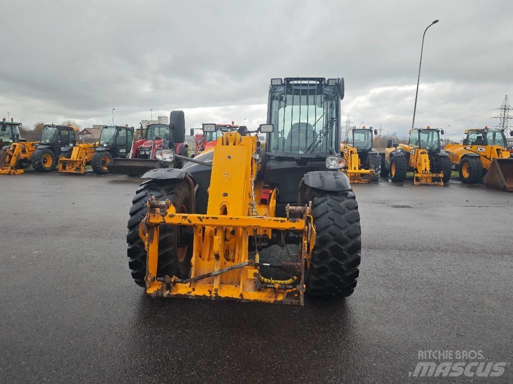 JCB 536-60 Agri Põllumajanduslikud teleskoopkäitlejad