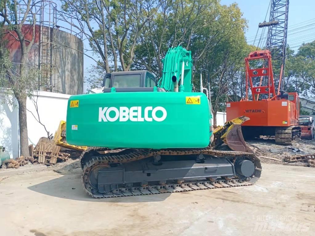 Kobelco SK 200 Roomikekskavaatorid