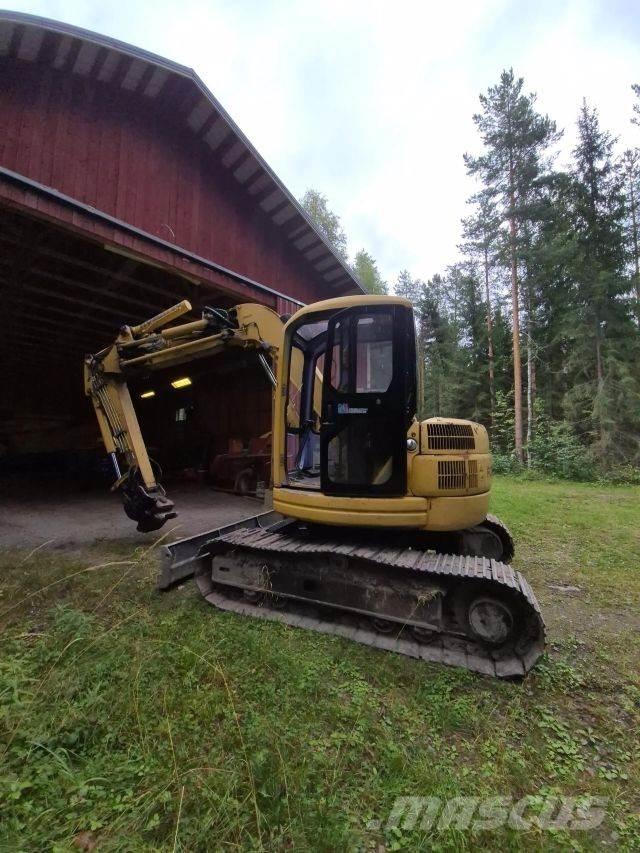Komatsu PC75 UU Roomikekskavaatorid