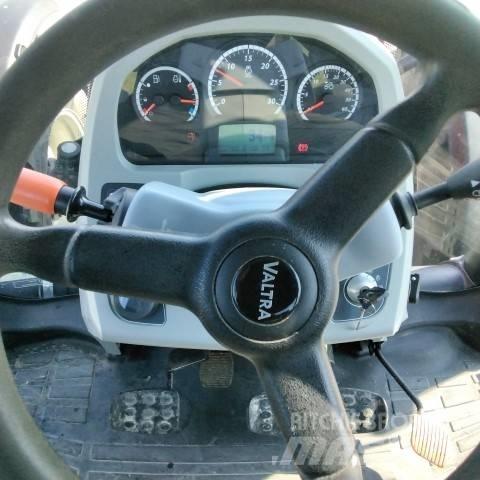Valtra N 174 Traktorid