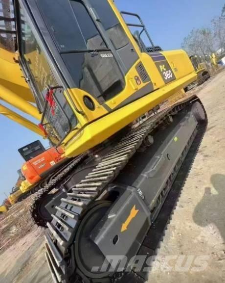 Komatsu 360-8MO Roomikekskavaatorid