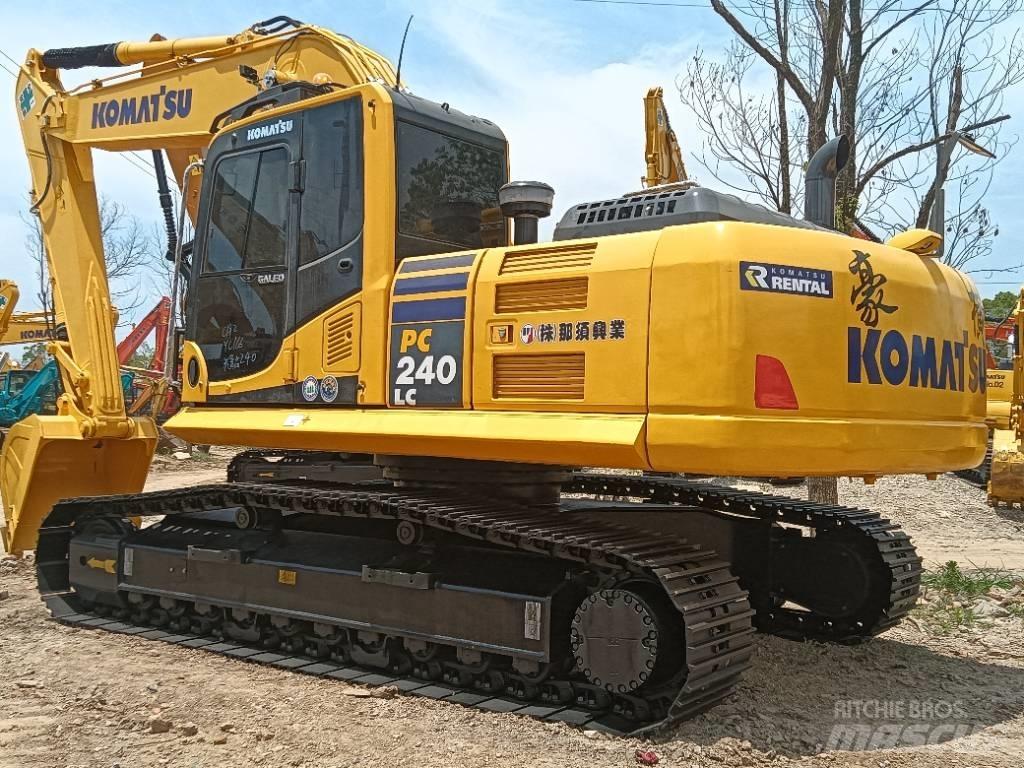 Komatsu PC 240 LC Roomikekskavaatorid