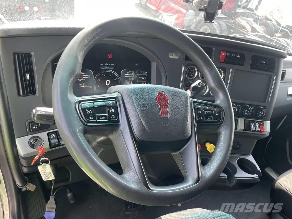 Kenworth T 680 Sadulveokid