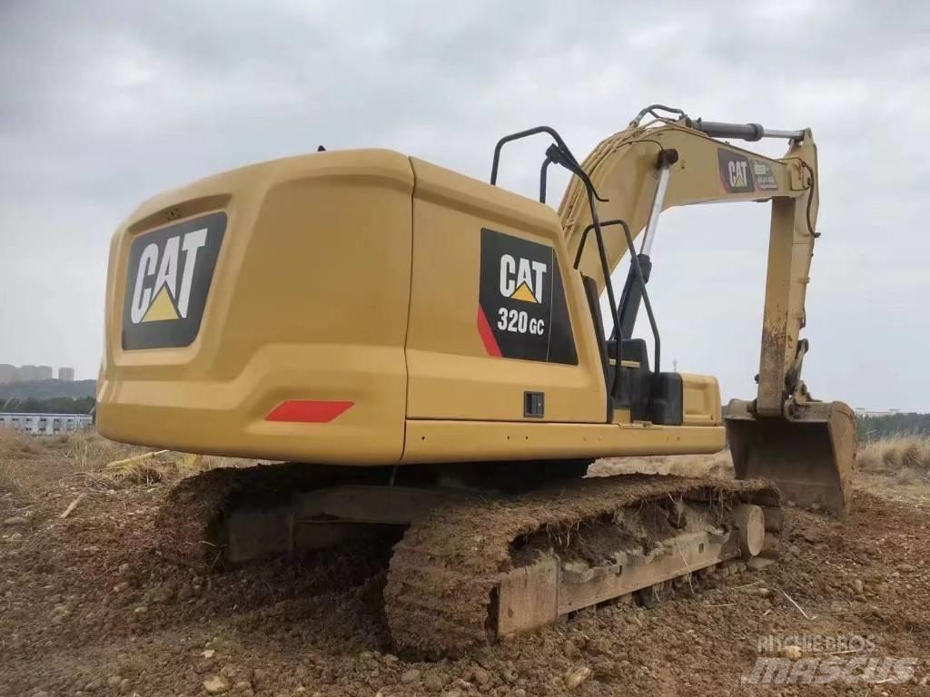 CAT 320 GC Roomikekskavaatorid