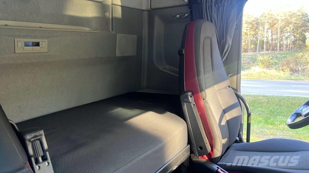 Volvo FH 550 Raamautod
