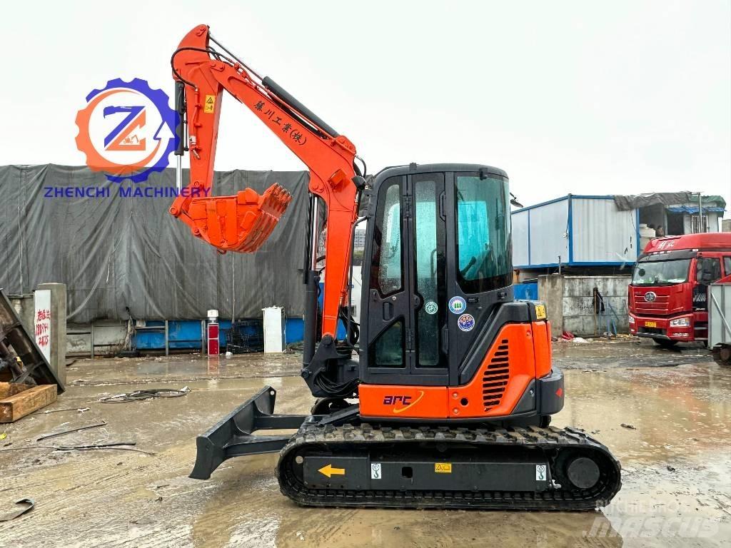 Hitachi ZX 50 Miniekskavaatorid < 7 t