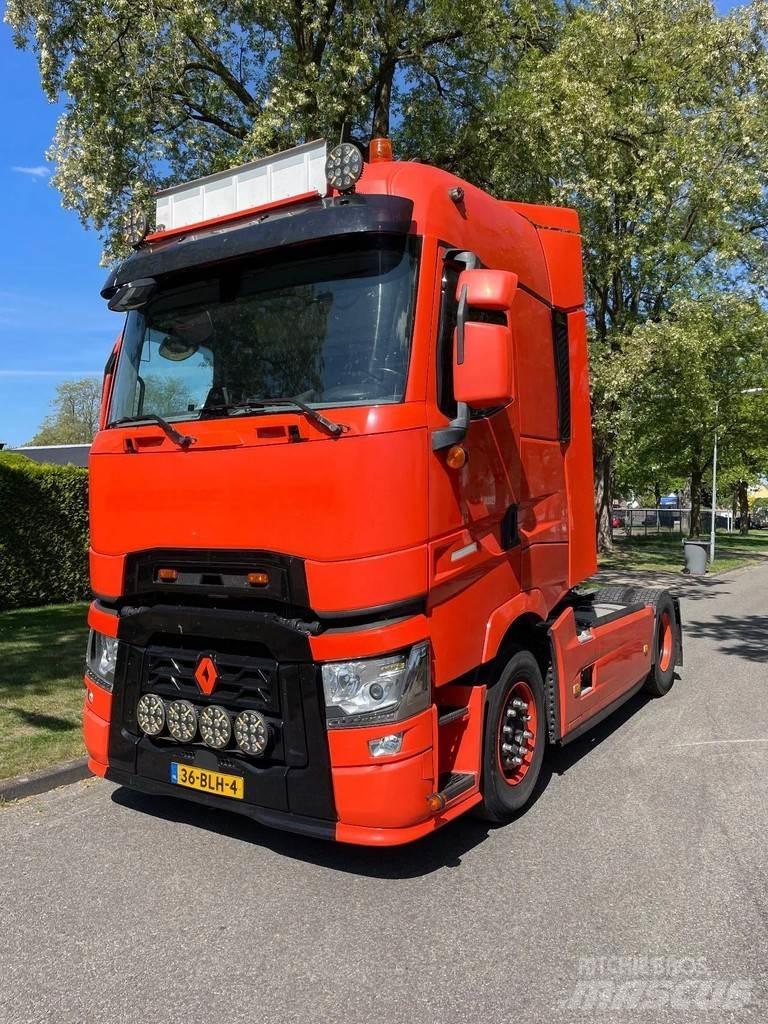 Renault T Sadulveokid
