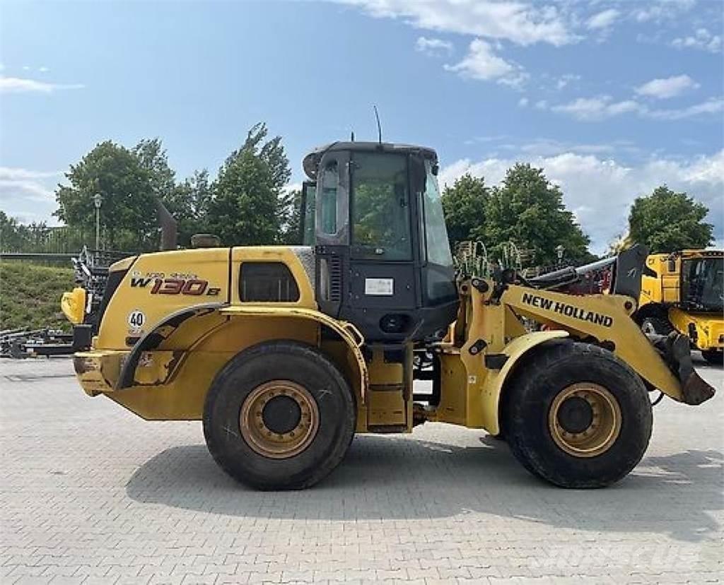 New Holland W 130B Rataslaadurid