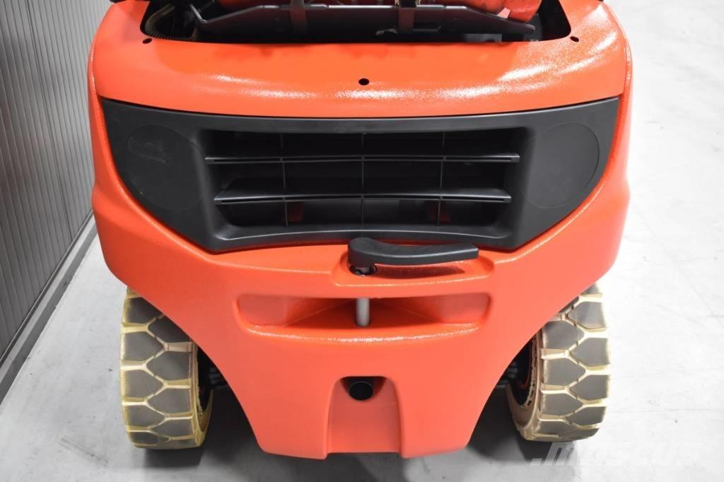 Linde H 16 T - 01 Gaasitõstukid