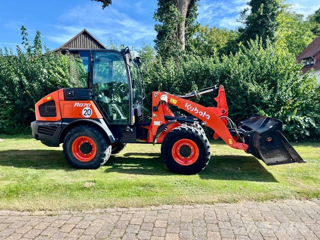 Kubota R 070 Rataslaadurid