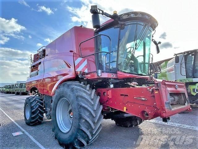 Case IH AF 8240 Teraviljakombainid