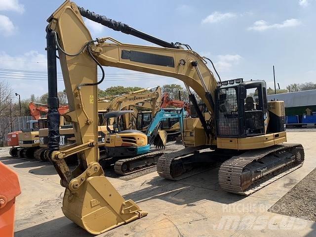 CAT 321 D LCR Roomikekskavaatorid
