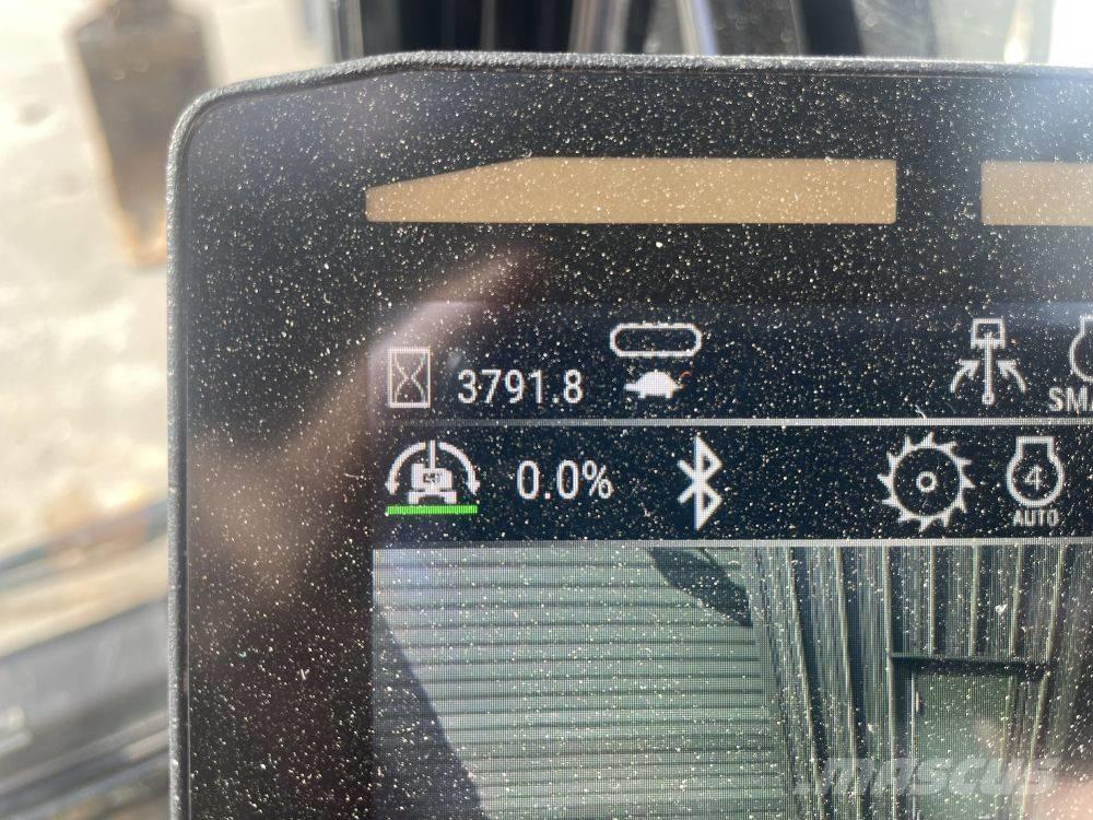 CAT 308 Väikeekskavaatorid 7t-12t