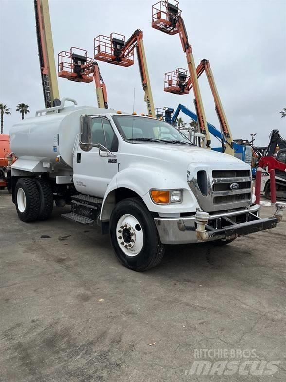 Ford F750 Tsisternveokid