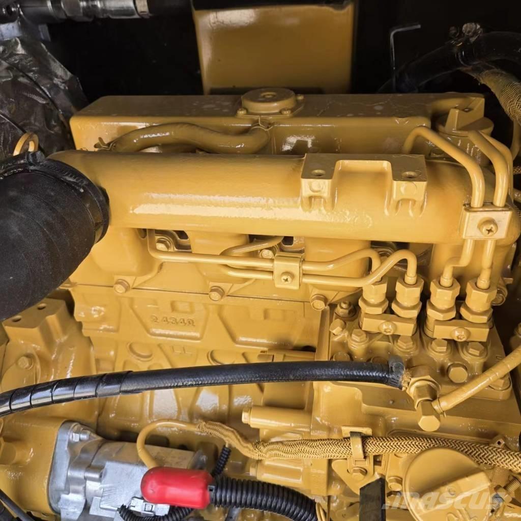 CAT 305 Miniekskavaatorid < 7 t