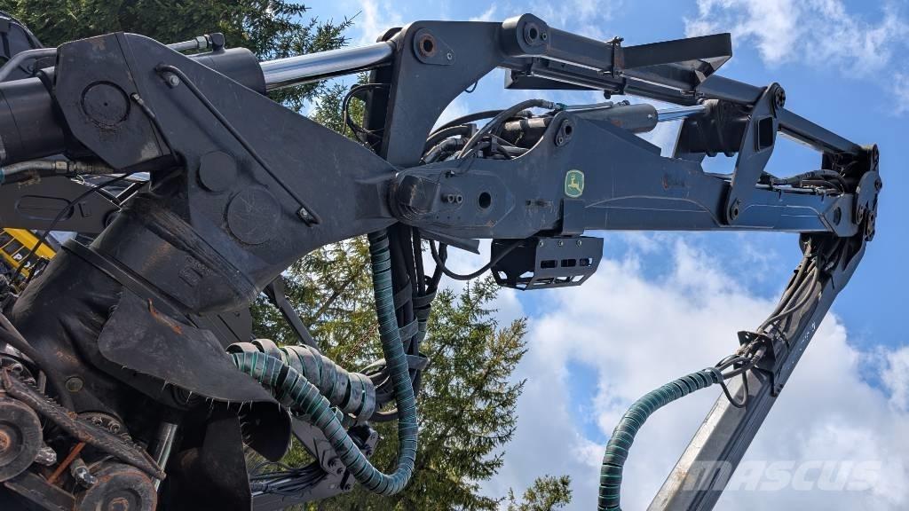 John Deere 1270 G Harvesterid