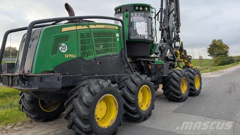 John Deere 1270 G Harvesterid
