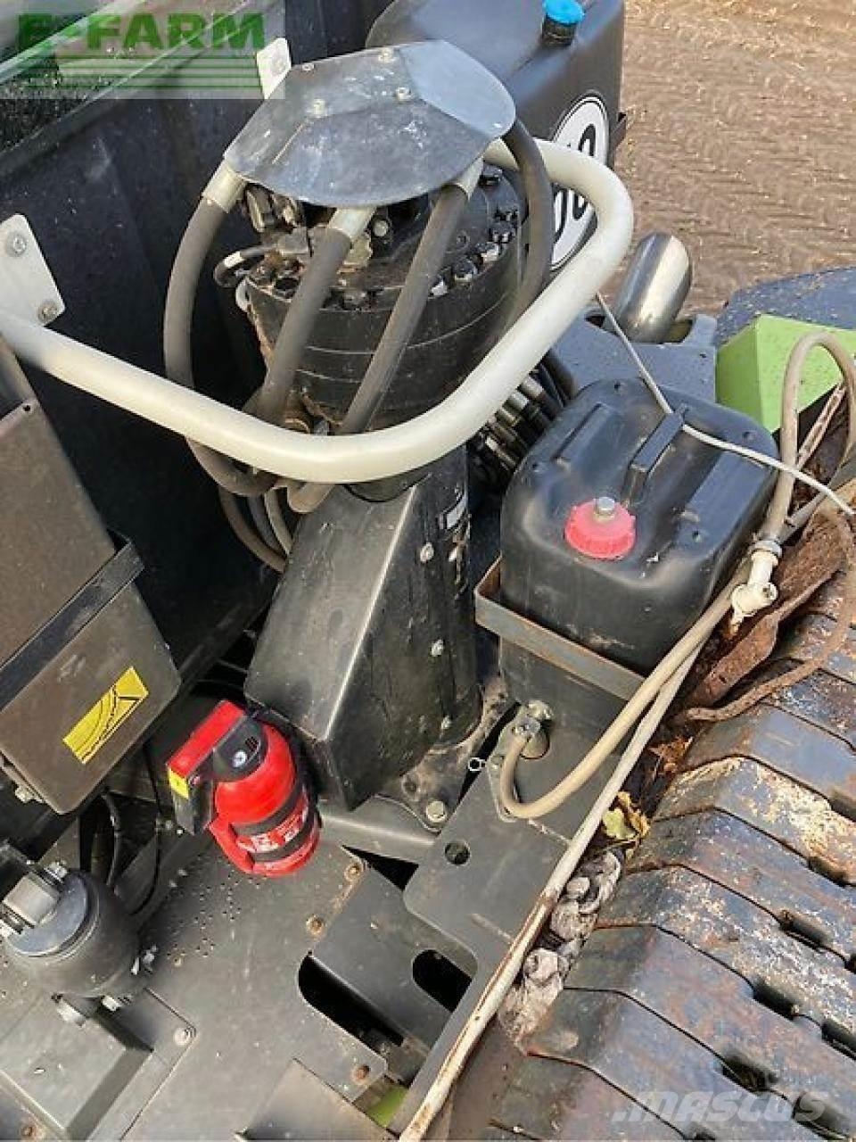 CLAAS xerion Traktorid
