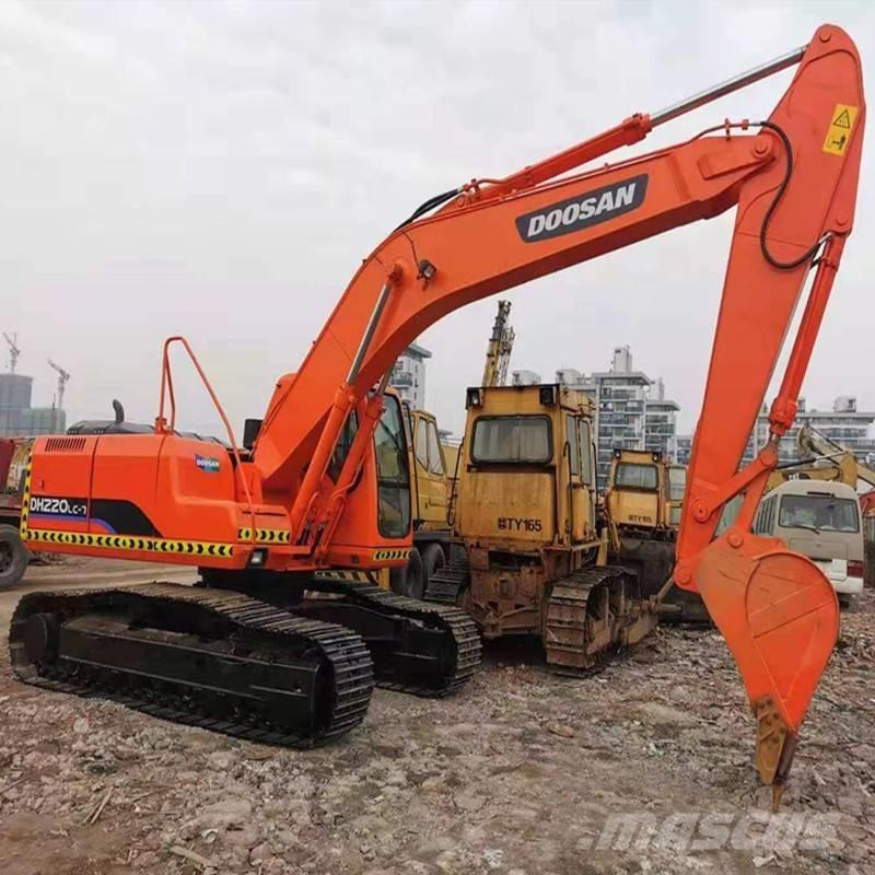 Doosan DH 220 LC-7 Roomikekskavaatorid