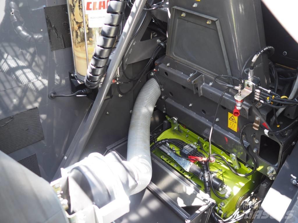 CLAAS Jaguar 860 4WD Silokombainid