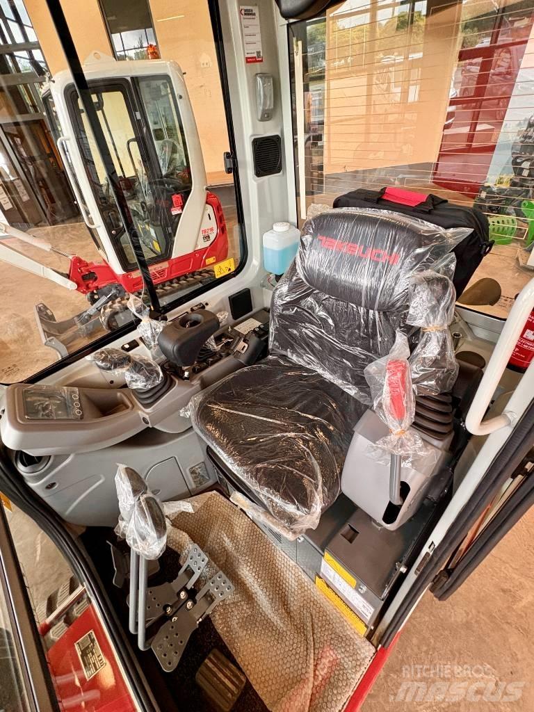 Takeuchi TB 225 Miniekskavaatorid < 7 t