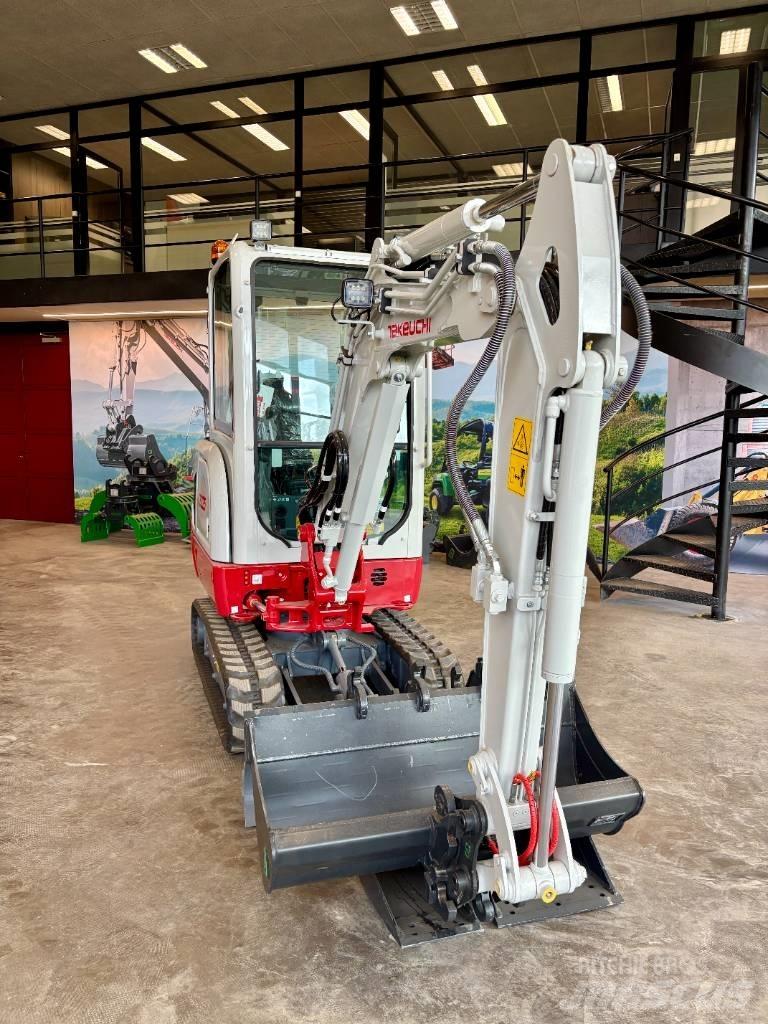 Takeuchi TB 225 Miniekskavaatorid < 7 t