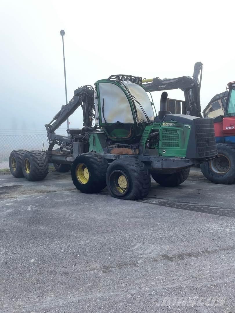 John Deere 1210E Forwarderid