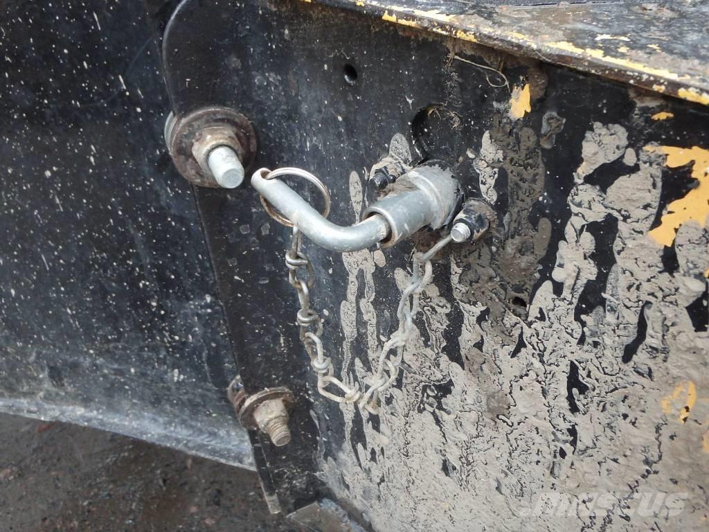 JCB 4 CN Ekskavaatorlaadurid