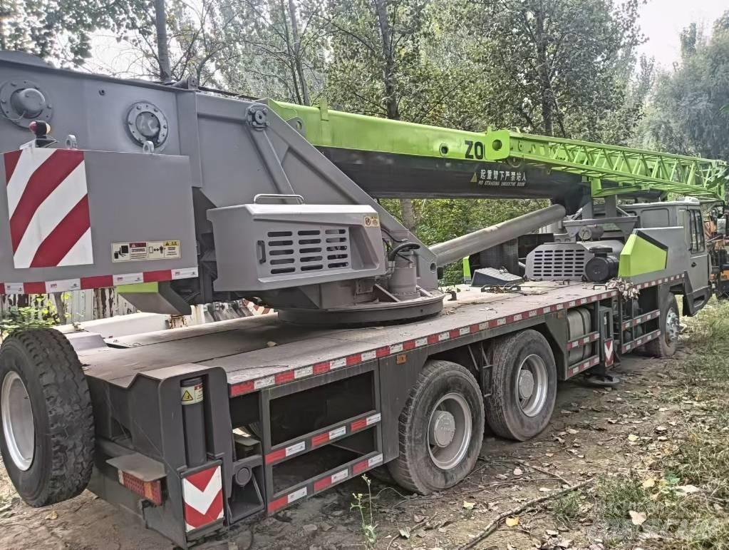 Zoomlion 300 Tornkraanad