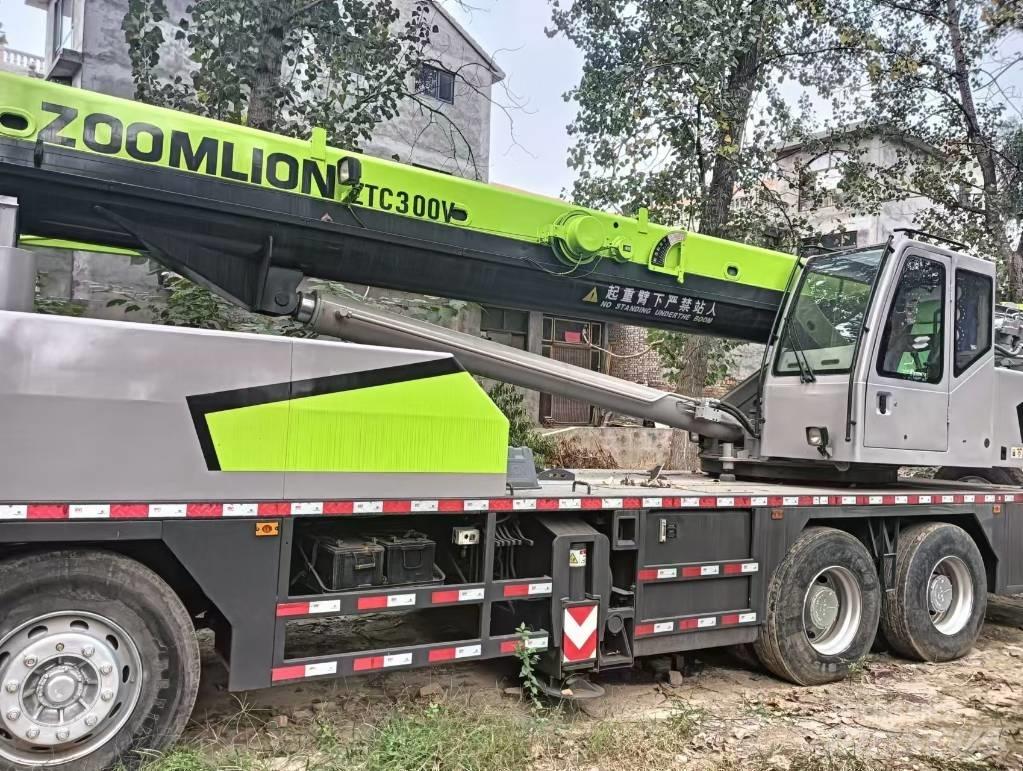 Zoomlion 300 Tornkraanad