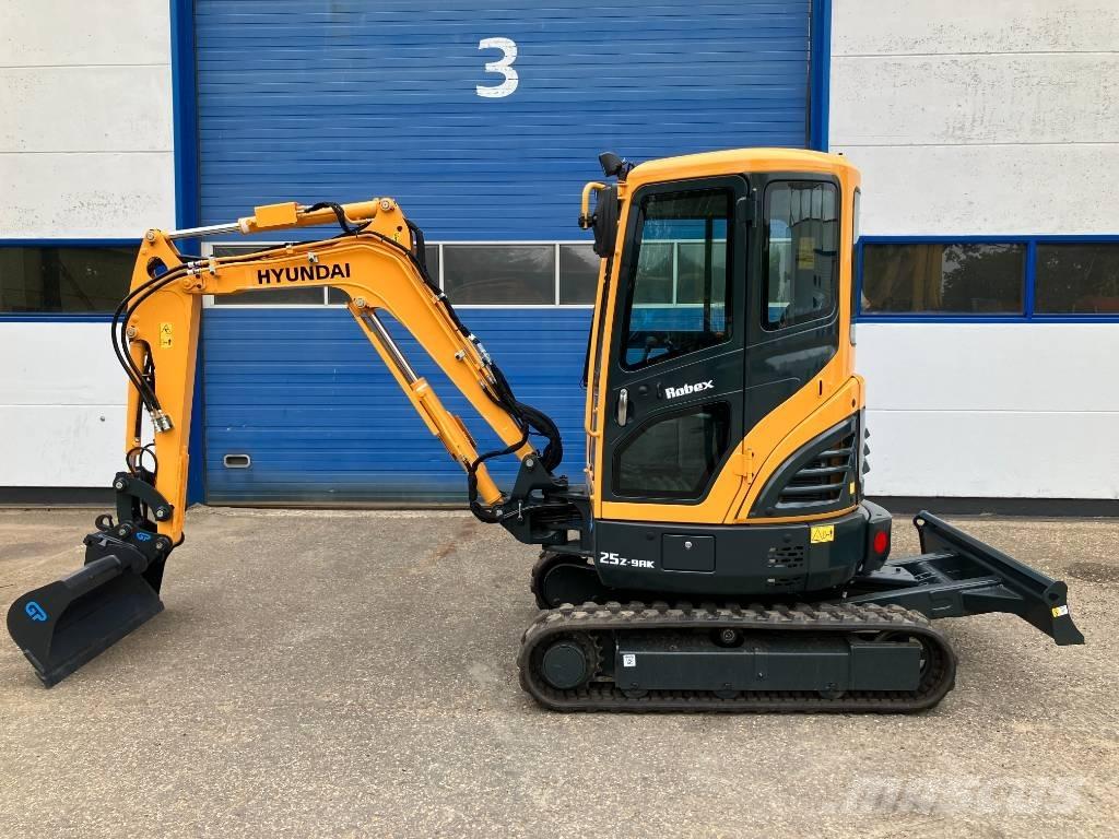Hyundai R25Z-9AK Miniekskavaatorid < 7 t