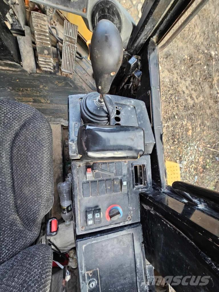 CAT 938 G II Rataslaadurid
