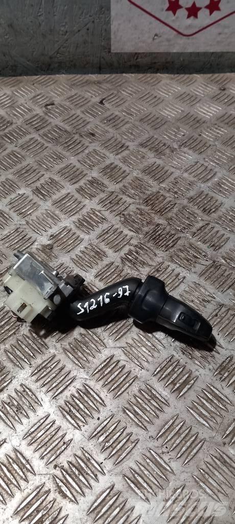 Scania R 440    1858199 Kabiinid