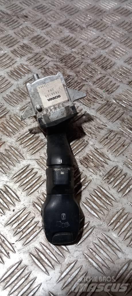 Scania R 440    1858199 Kabiinid