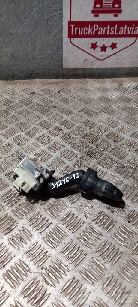 Scania R 440    1858199 Kabiinid