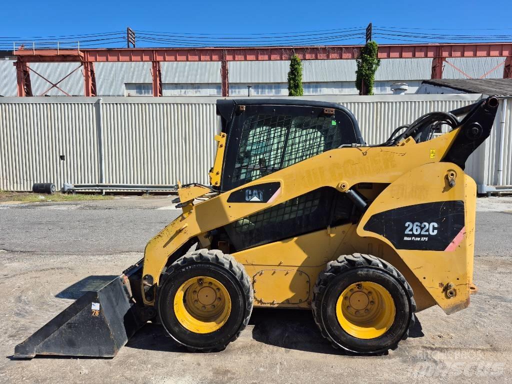 CAT 262 C Kompaktlaadurid