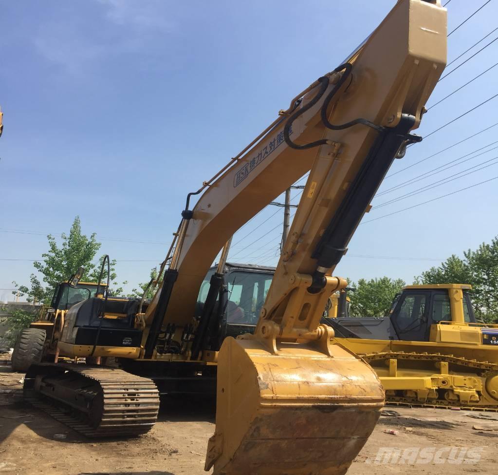 CAT 320 D Roomikekskavaatorid