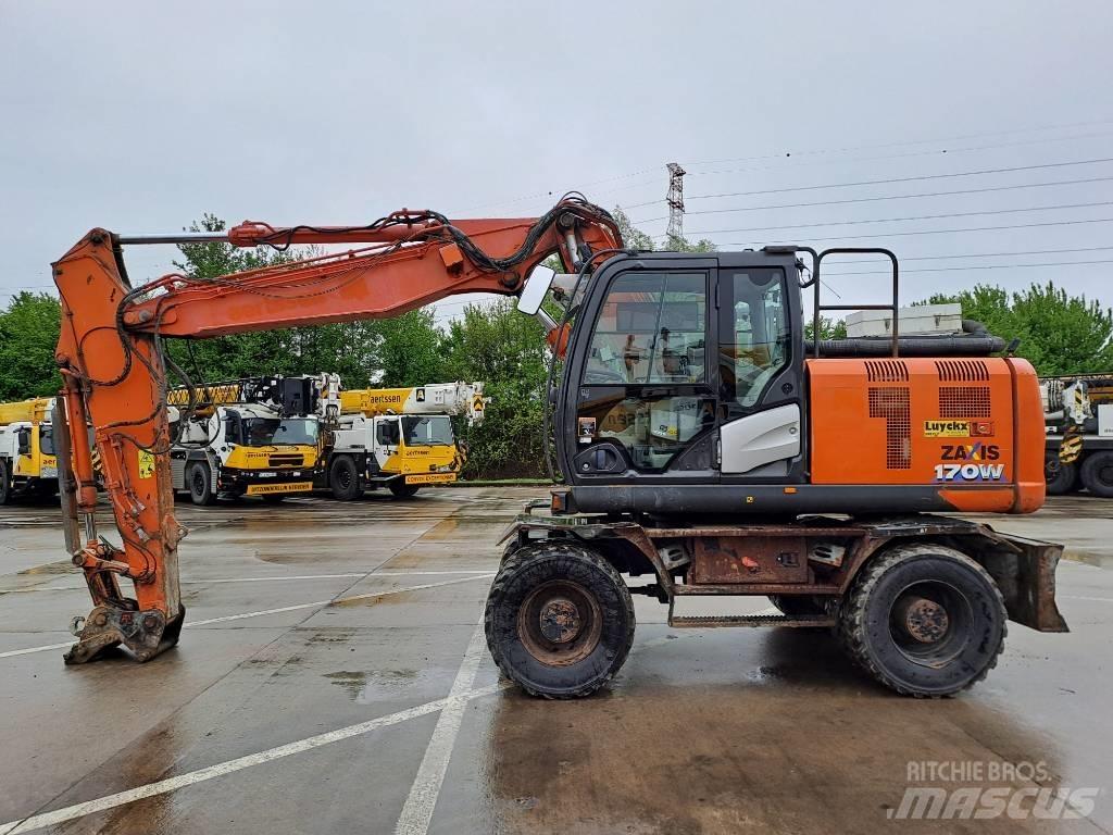 Hitachi ZX170W-6-2P Ratasekskavaatorid