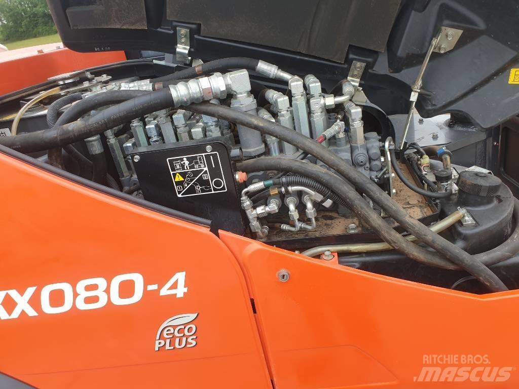 Kubota KX 080-4 Väikeekskavaatorid 7t-12t