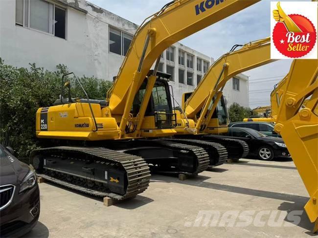Komatsu PC 220 Roomikekskavaatorid