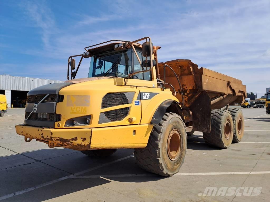 Volvo A25F Liigendraamiga pinnaseveokid
