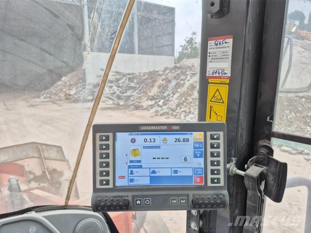 Hitachi ZW 250-6 Rataslaadurid