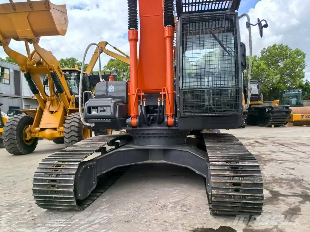 Hitachi ZX 240 HG Roomikekskavaatorid